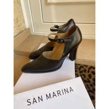 Chaussures Femme Escarpins San Marina Escarpins noirs en cuir Noir