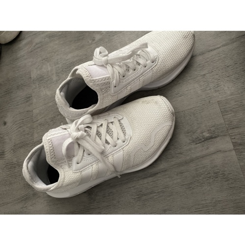 Chaussures Femme Toutes les nouveautés de la saison adidas Originals Baskets Adidas blanche Blanc