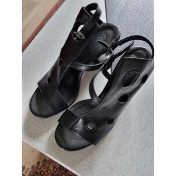 Chaussures Femme Sandales et Nu-pieds Lune&l'autre Nu pied Noir