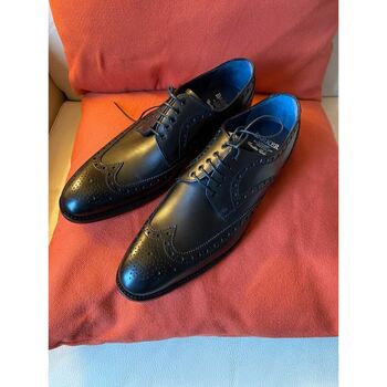 Chaussures Homme Derbies Barker BARKER SHOES : richelieus modèle THOMPSON, made in England, tail Noir