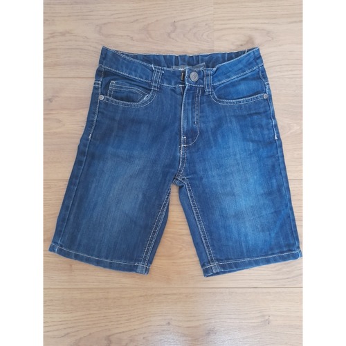 Vêtements Garçon Shorts / Bermudas Kiabi Short en jean Bleu