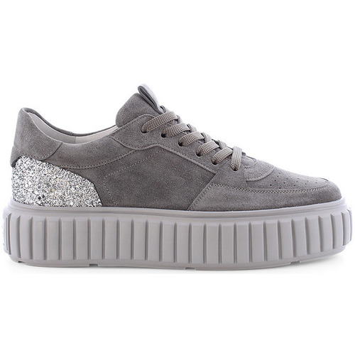 Chaussures Femme Baskets basses Nomadic State Of ZAP Gris