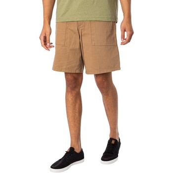 Vêtements Homme Shorts / Bermudas Farah Short en sergé à patch Sepel Beige
