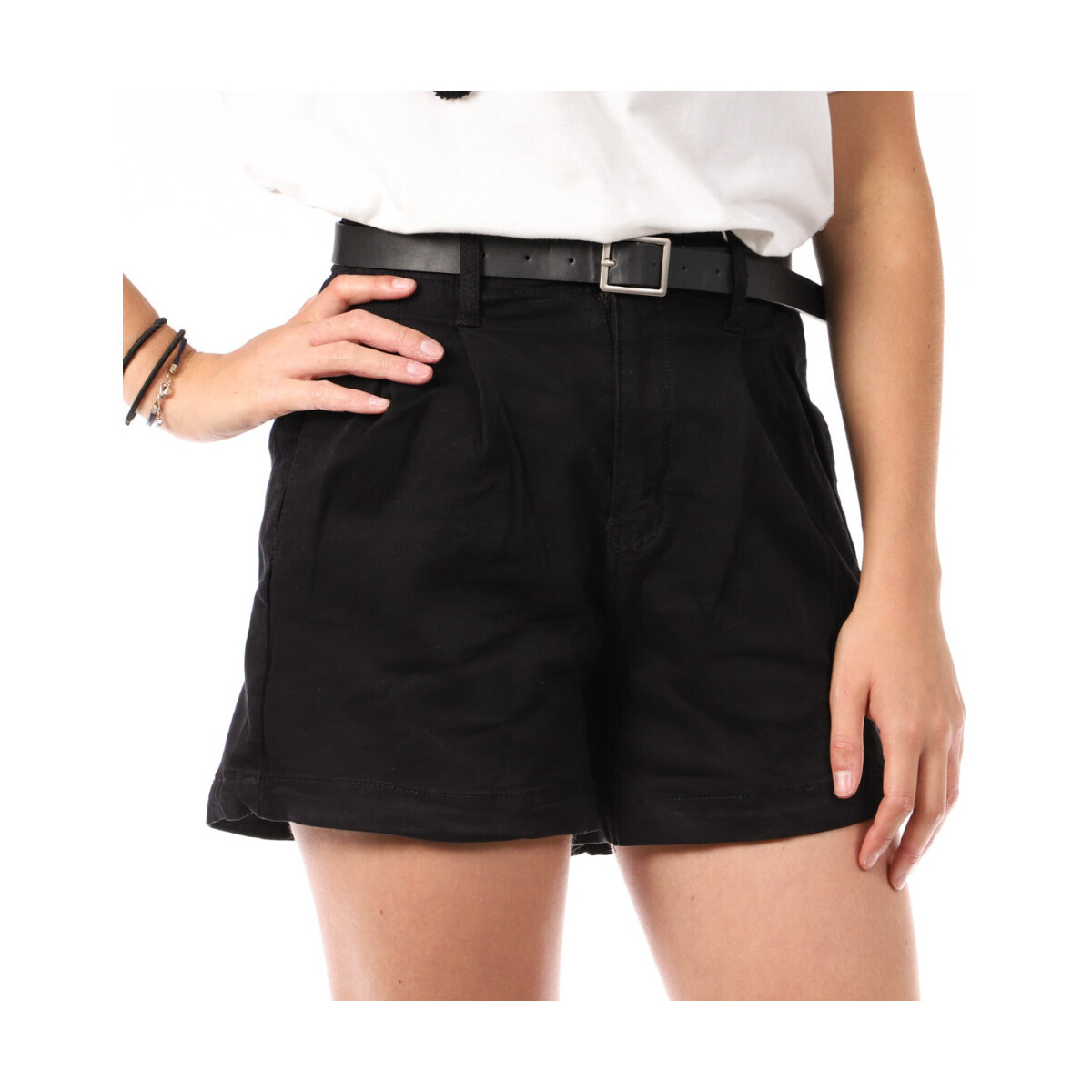 Vêtements Femme Shorts / Bermudas Monday Premium LW859 Noir