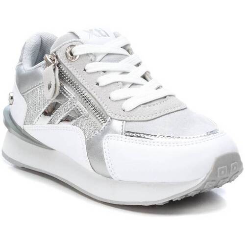 Chaussures Fille Baskets mode Xti 15056702 Argenté