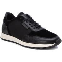 Chaussures Homme Baskets mode Carmela 16103903 Noir