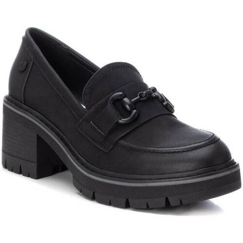 Chaussures Femme Shorts & Bermudas Refresh 17141702 Noir