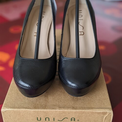 Chaussures Femme Escarpins Unisa Unisa Numar noires 38,5 neuves Noir