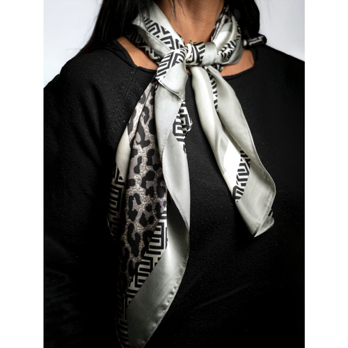 Accessoires textile Femme Echarpes / Etoles / Foulards pour les étudiants Foulard noir/gris Courchevel Noir