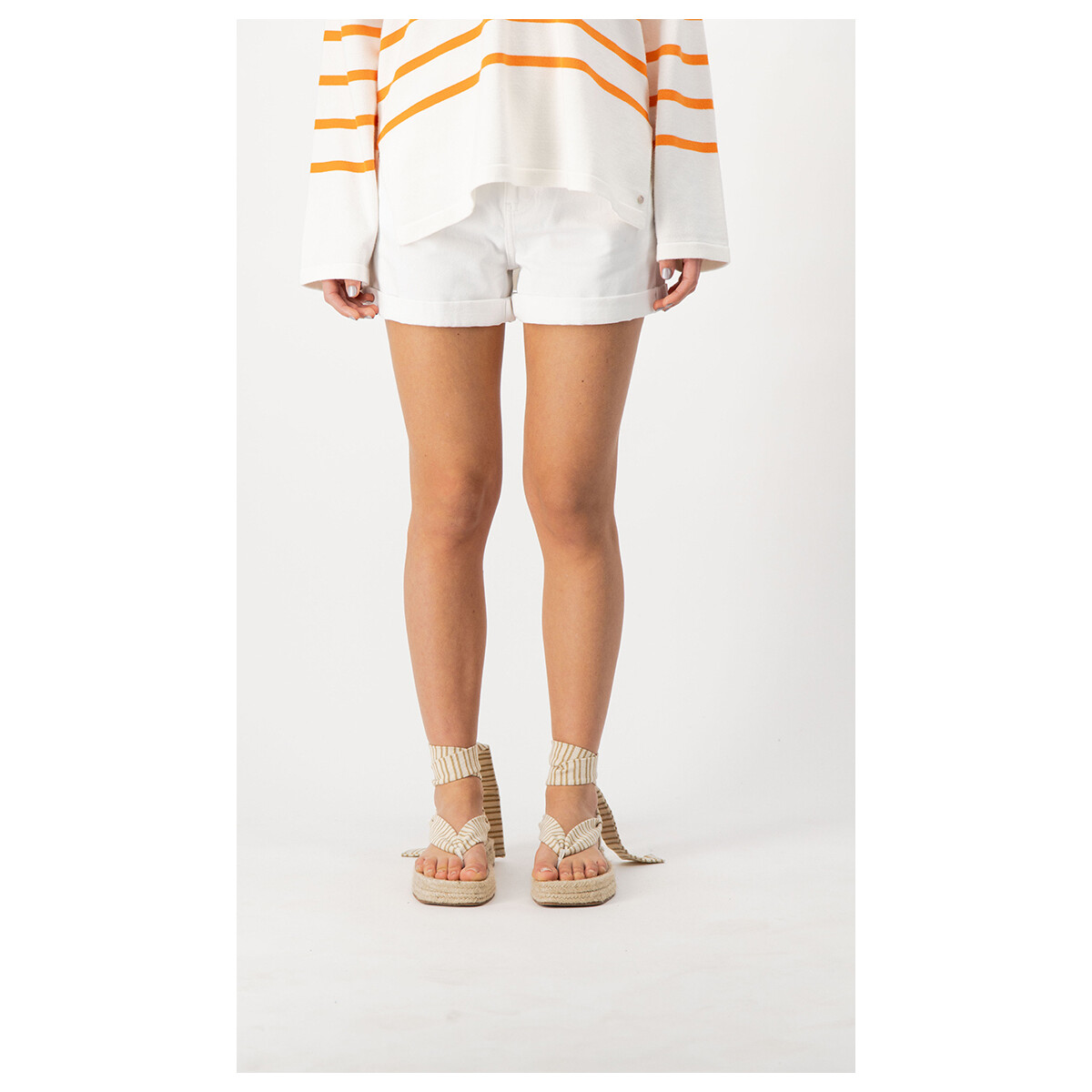 Vêtements Femme Shorts / Bermudas Teddy Smith Short coupe 5 poches taille haute SMOM ROLLER CO Blanc