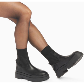 Vanessa Wu Bottines chaussettes Elisa noires à plateforme crantée Noir