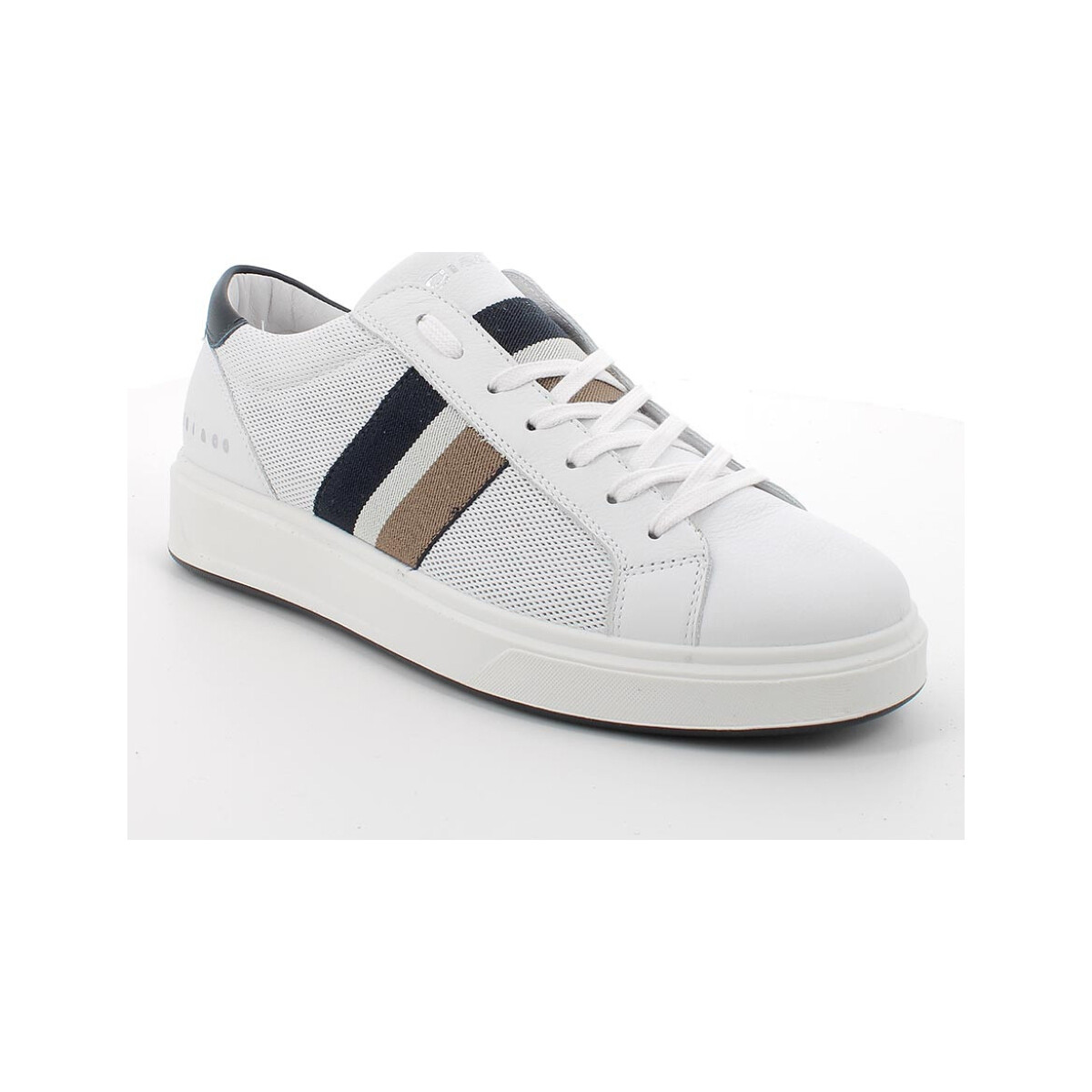 Chaussures Homme Baskets mode IgI&CO 3625900 Blanc