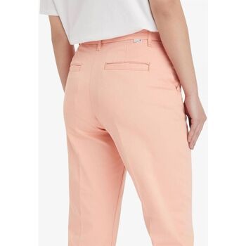 Levi's A4673 0010 - ESSENTIAL CHINO-CORAL PINK Rose