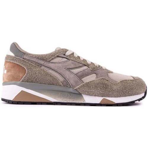 Chaussures Homme Baskets mode Diadora N9002 Baskets Style Course Gris