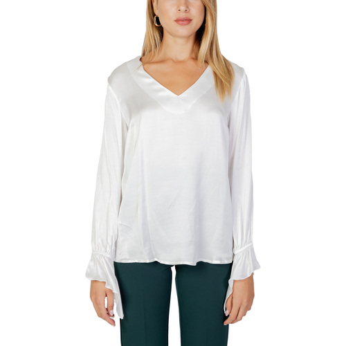Vêtements Femme Débardeurs / T-shirts sans manche Sandro Ferrone S22YBDLUX Blanc