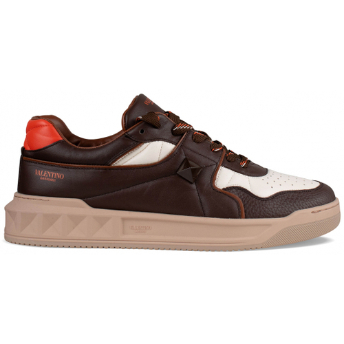 Chaussures Homme Baskets mode with Valentino Sneakers One Stud Marron