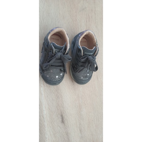 Chaussures Fille Baskets basses Geox Chaussure geox bebe fille Gris