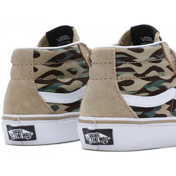 What is the difference between Vans Authentic and Vans Era skate shoes