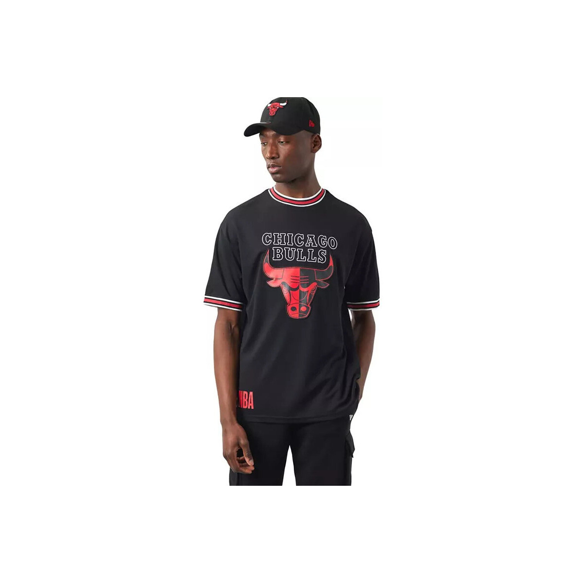 Vêtements Homme T-shirts & Polos New-Era Chicago Bulls NBA Team Logo Noir