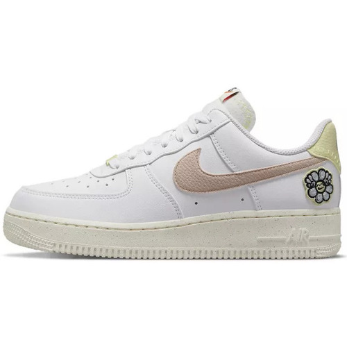 Chaussures Femme Baskets basses Nike Air Force 1 '07 SE Blanc