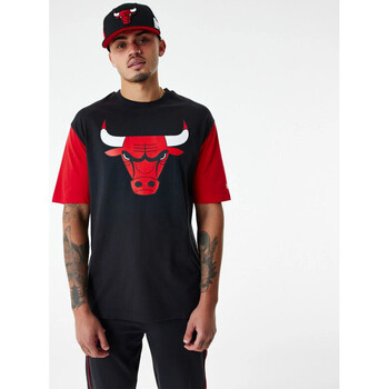 Vêtements T-shirts perforated manches courtes New-Era T-Shirt NBA Chicago Bulls New Multicolore