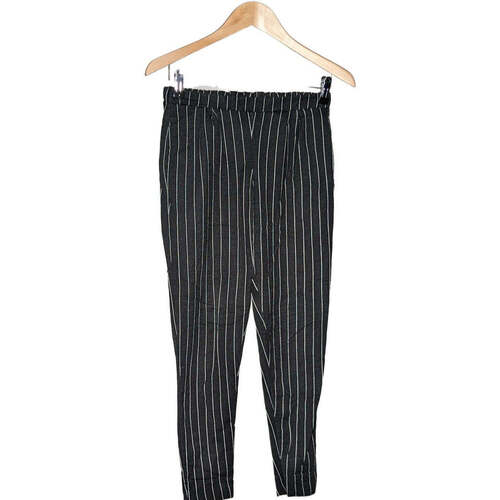 Vêtements Femme Pantalons Achetez vos article de mode PULL&BEAR jusquà 80% moins chères sur JmksportShops Newlife 36 - T1 - S Noir
