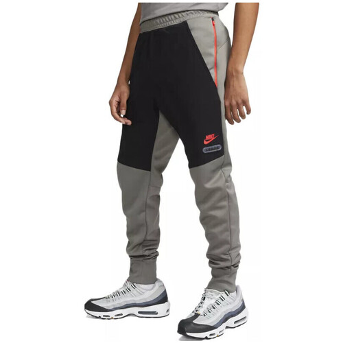 Vêtements Homme Pantalons de survêtement Nike NSW AIR MAX PK Gris