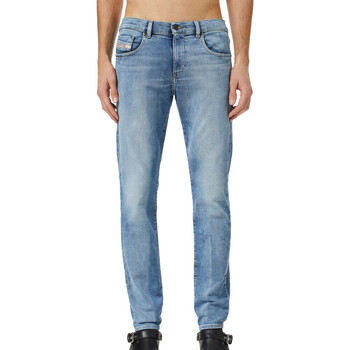 Vêtements Homme Mid-Length Jeans droit Diesel A05511-R69ZV Bleu