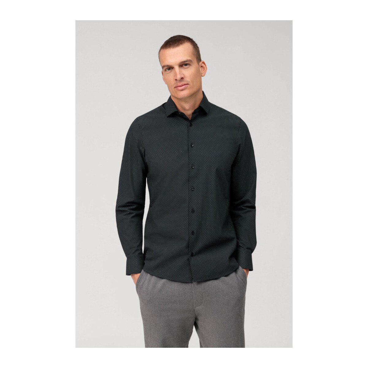 Vêtements Homme Chemises manches longues Olymp Chemise à motifs  ajustée noire stretch Noir
