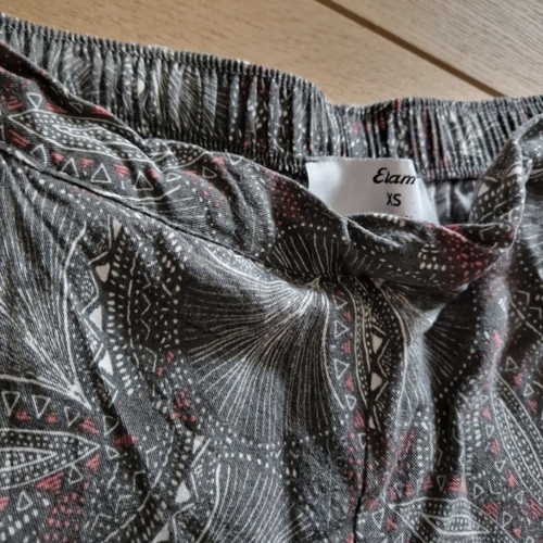 Etam ETAM pantalon pyjama Gris - Vêtements Pyjamas / Chemises de nuit Femme  3,50 €