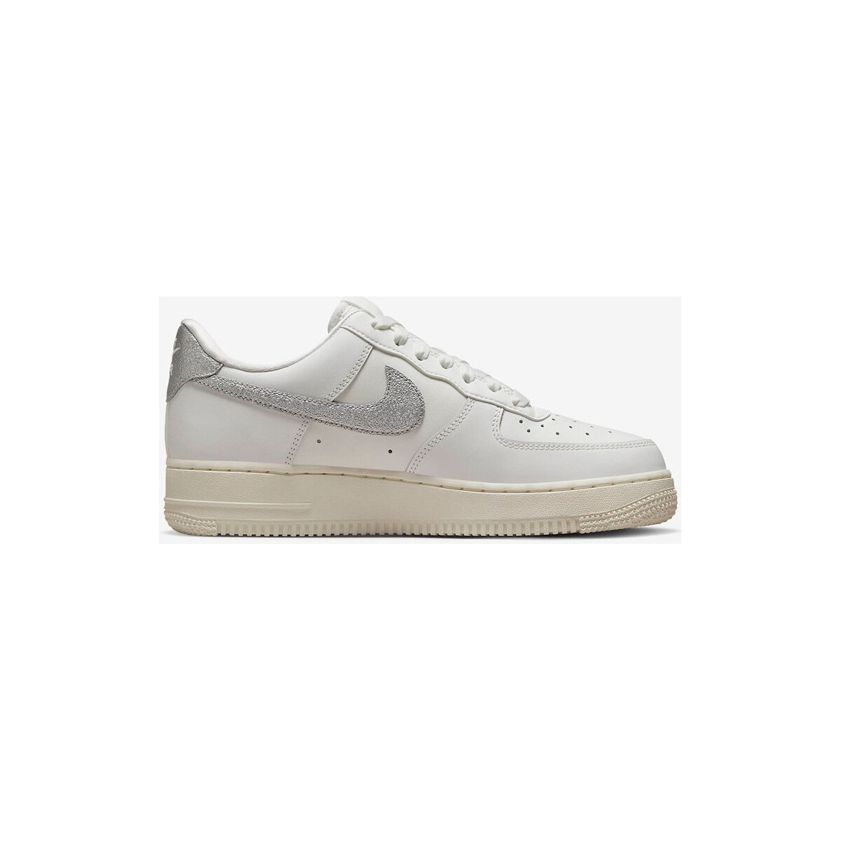 Chaussures Femme Basketball VaporMax Nike Air Force 1 '07 Essential Trnd w / Blanc Blanc
