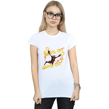 Vêtements Femme T-shirts manches longues Marvel Deadpool Sun's Out Guns Out Blanc