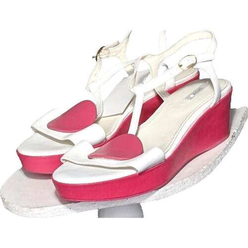 Chaussures Femme Escarpins Geox paire d'escarpins  39 Blanc Blanc