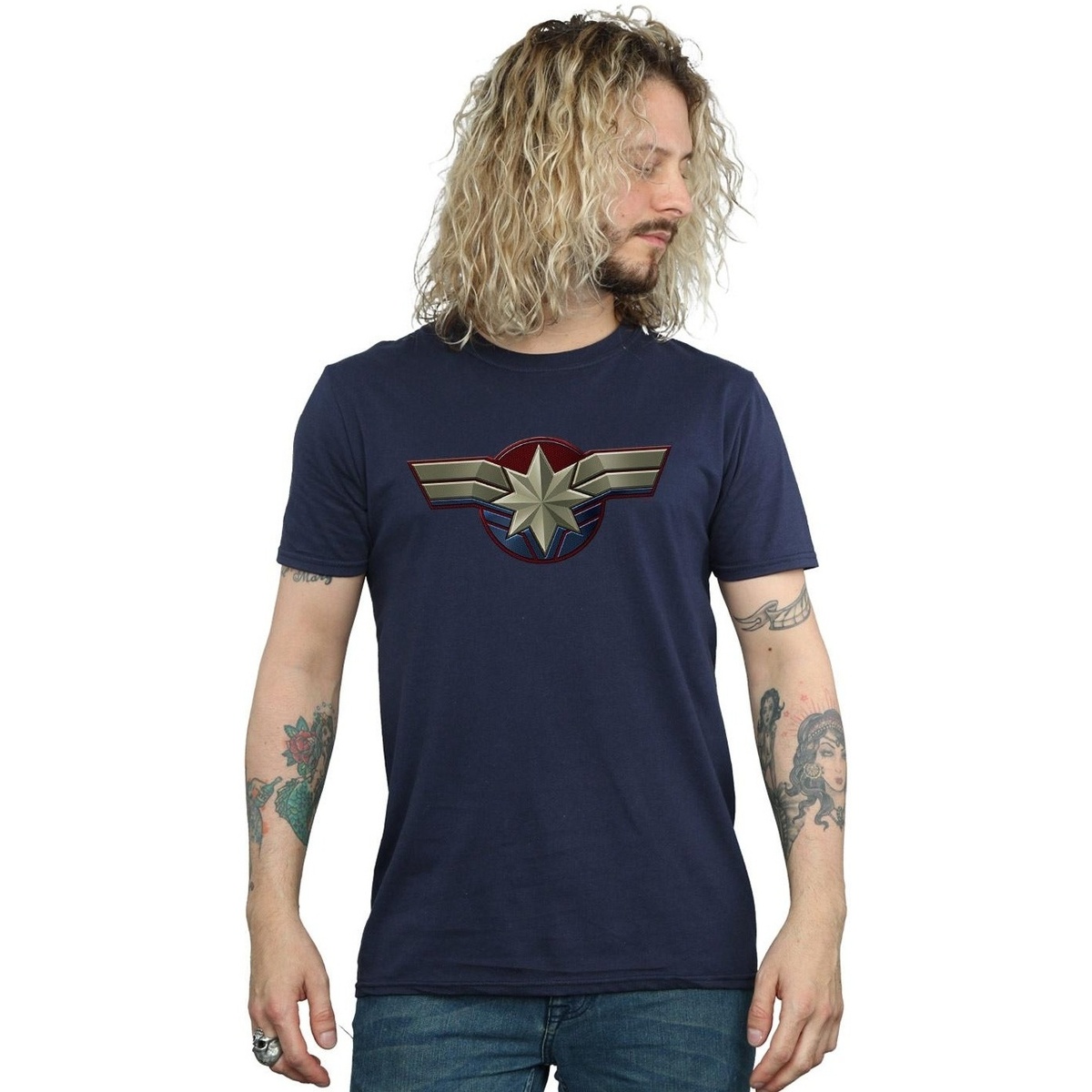 Vêtements Homme T-shirts manches longues Marvel Captain  Chest Emblem Bleu