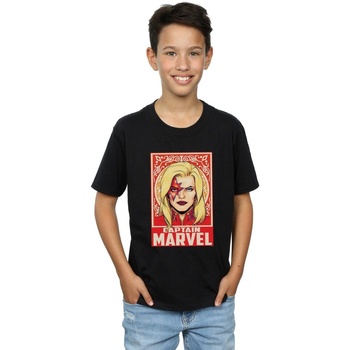 Vêtements Garçon T-shirts manches courtes Marvel Captain  Ornament Noir