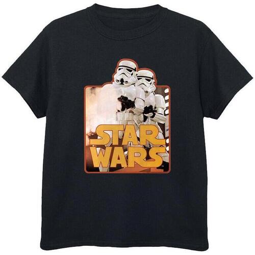 Vêtements Garçon T-shirts manches courtes Disney Stormtrooper Assault Noir