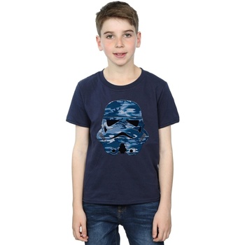 Vêtements Garçon T-shirts manches courtes Disney Stormtrooper Command Midnight Camo Bleu