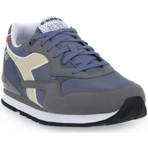 Chaussures Homme coming in the near future right here on Sneaker News Diadora 60071 N92 Bleu