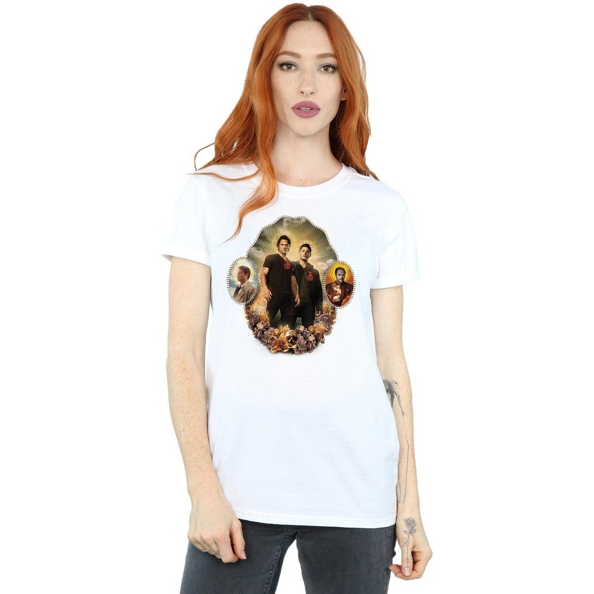 Vêtements Femme T-shirts manches longues Supernatural Holy Shrine Blanc