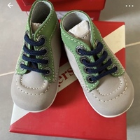Chaussures Enfant Boots Kickers Chaussures bébé kikcers Gris