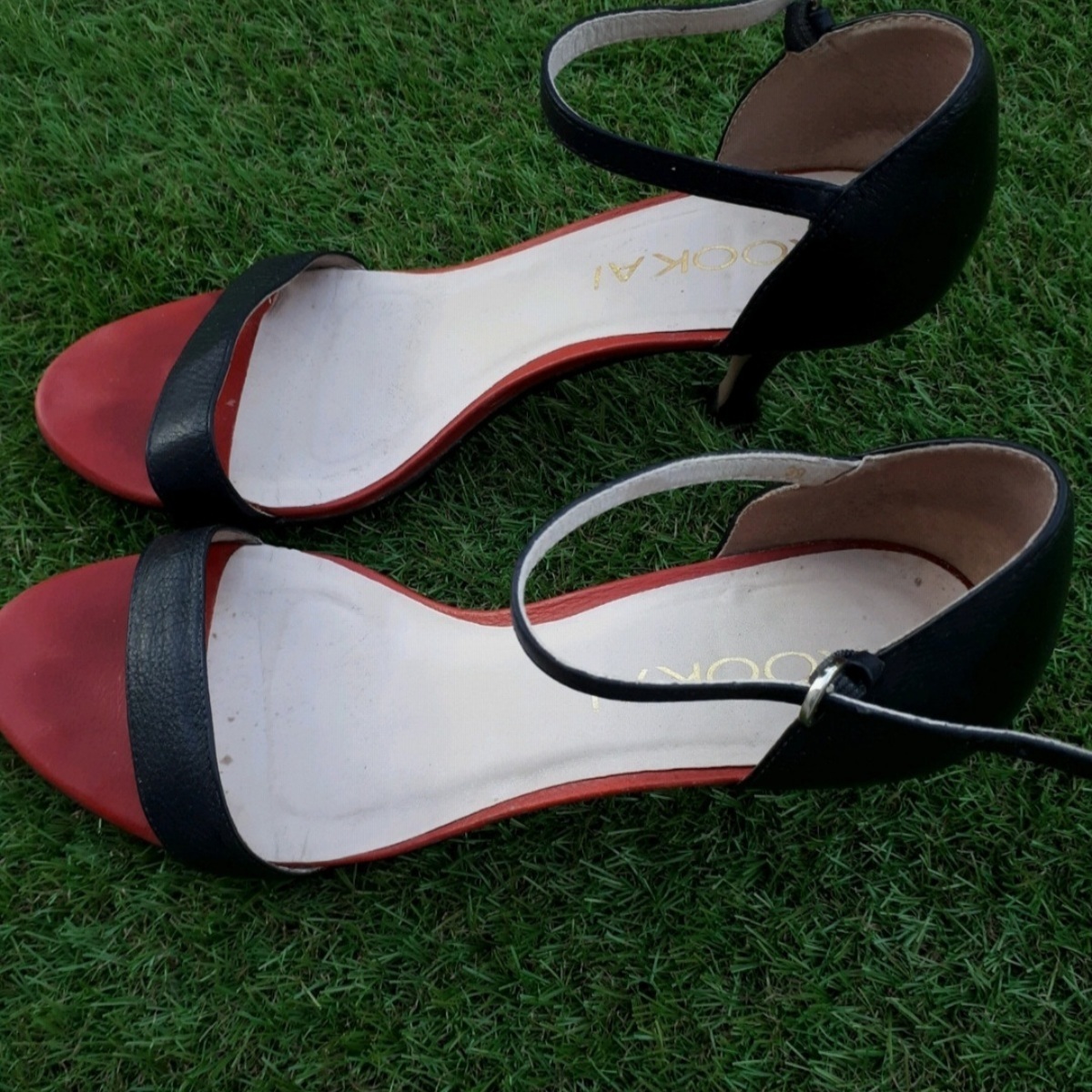 Chaussures Femme Escarpins Kookaï Escarpins noir et rouge Noir