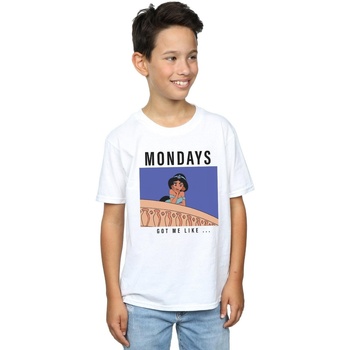 Vêtements Garçon T-shirts manches courtes Disney Jasmine Mondays Got Me Like Blanc