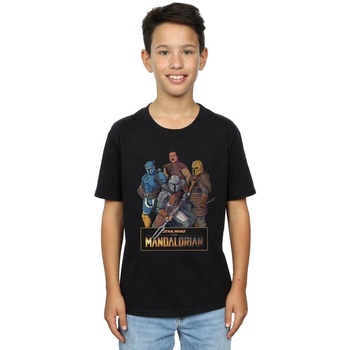 Vêtements Garçon T-shirts manches courtes Disney The Mandalorian Character Collage Noir