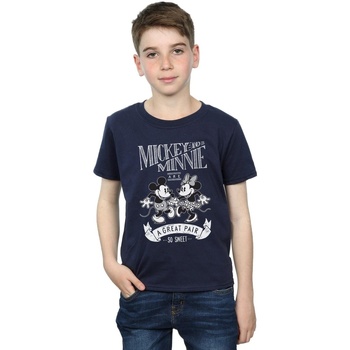 Vêtements Garçon T-shirts manches courtes Disney Mickey And Minnie Mouse Great Pair Bleu