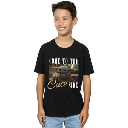 Vêtements Garçon T-shirts manches courtes Disney The Mandalorian Come To The Cute Side Noir