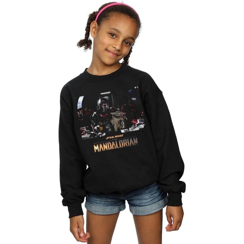 Vêtements Fille Sweats Disney The Mandalorian Child On Board Noir