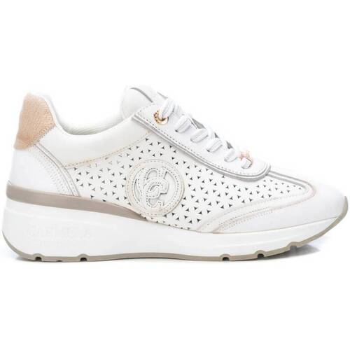 Chaussures Femme Baskets mode Carmela 16142103 Blanc