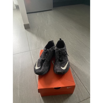 Chaussures Homme Baskets basses Nike Basket nike Gris