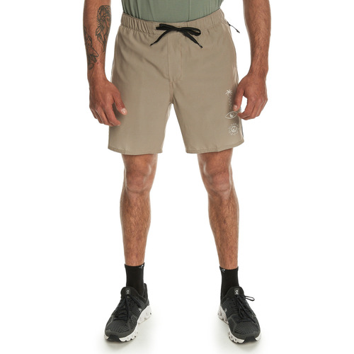Vêtements Homme Shorts / Bermudas Quiksilver Omni Training 17