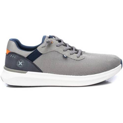 Chaussures Homme Baskets mode Xti 14230401 Gris